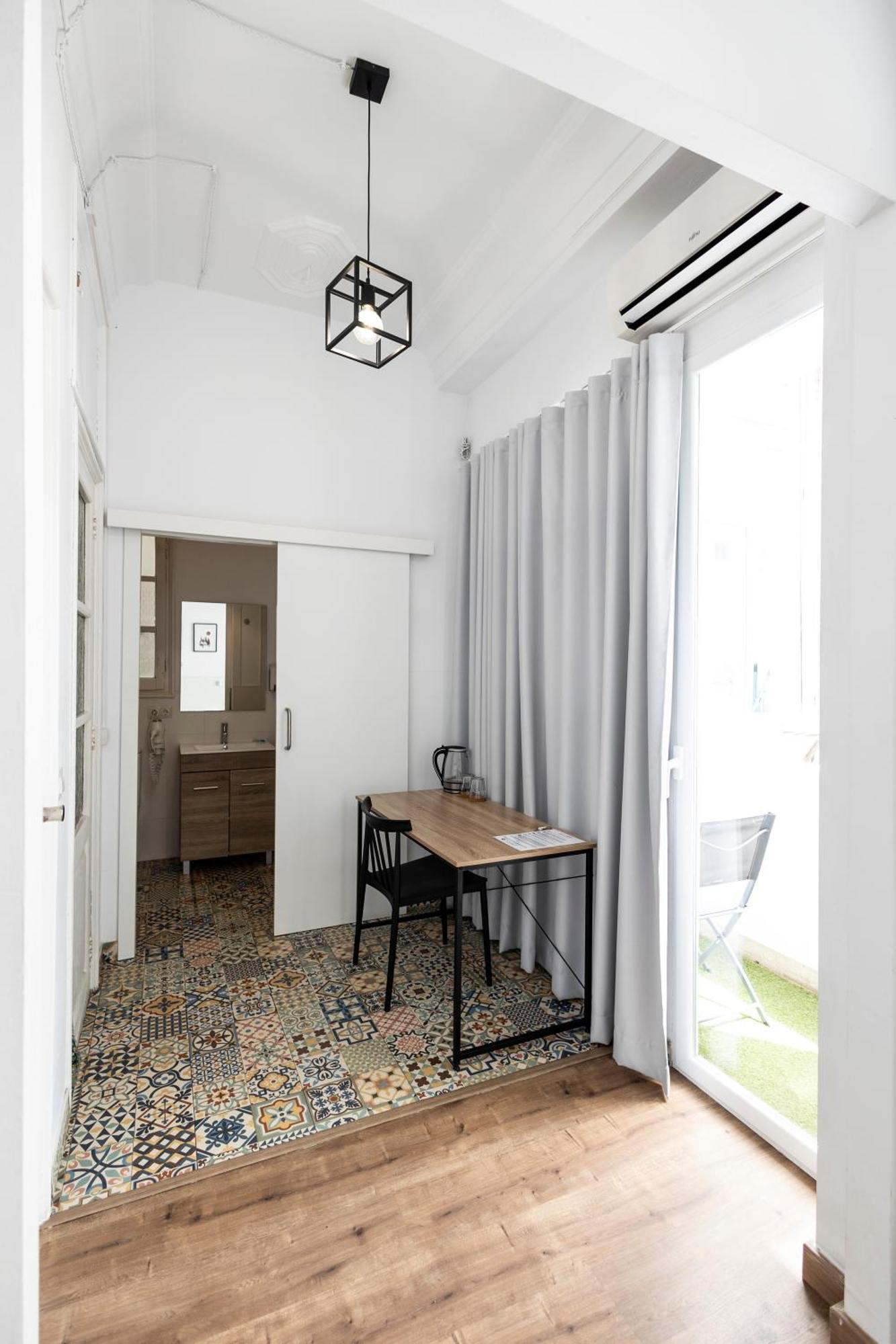 Concept Rooms Valencia Exterior photo
